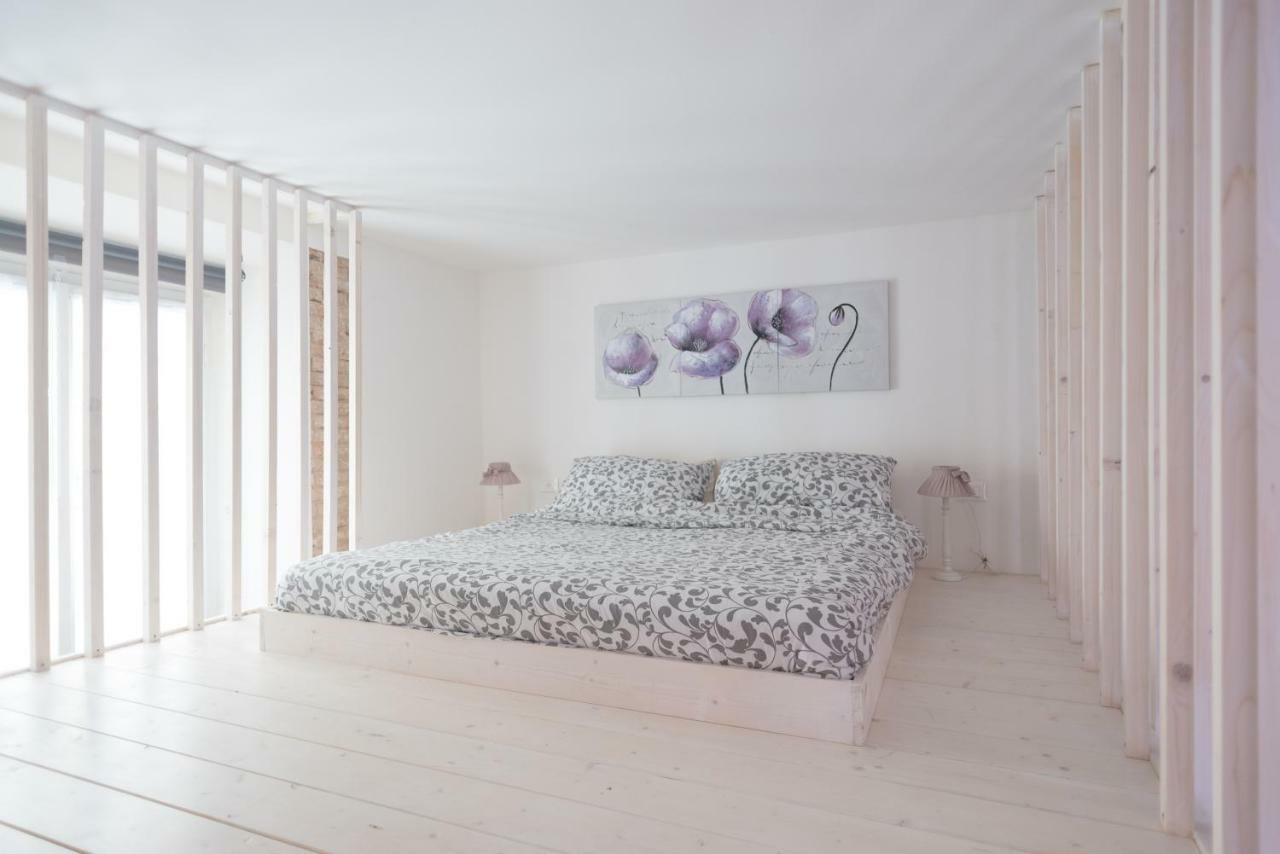 Apartmán New Loft In The Heart Of Boloňa Exteriér fotografie